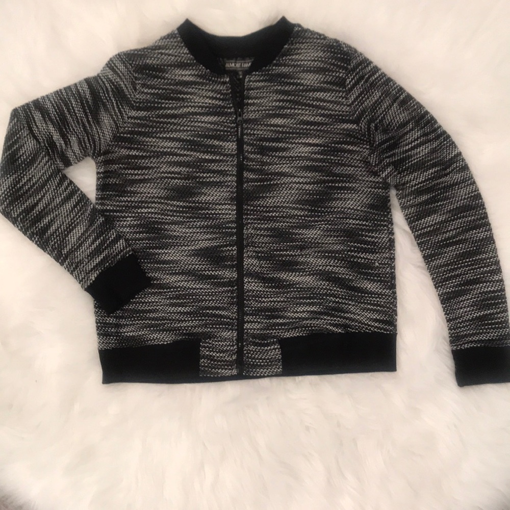 Almost Famous Zip Up Cardigan Size Medium